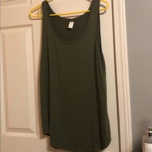 Women’s Old Navy luxe tank Large